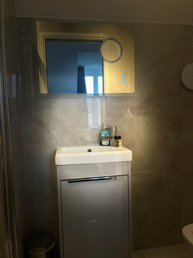 Bathroom 5, Terrace House, Warwickshire