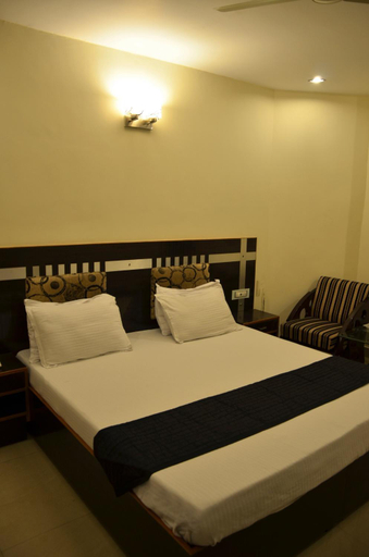 Bedroom 12