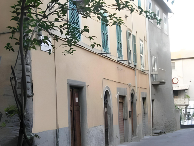 Others 3, B&B Orchard, Viterbo