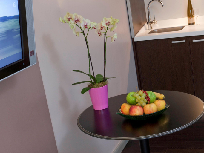 Food & Drinks 5, Mercure Paris La Défense Grande Arche, Hauts-de-Seine