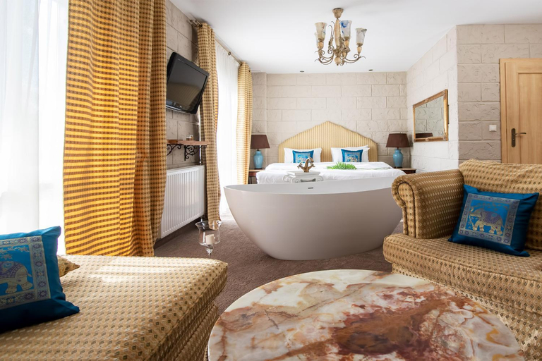 Bathroom 2, Hotel Azzun Orient Spa Wellness, Olsztyn