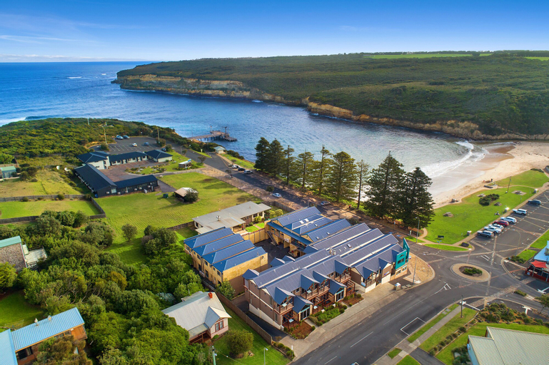 Exterior & Views 2, Sea Foam Villas, Corangamite - South