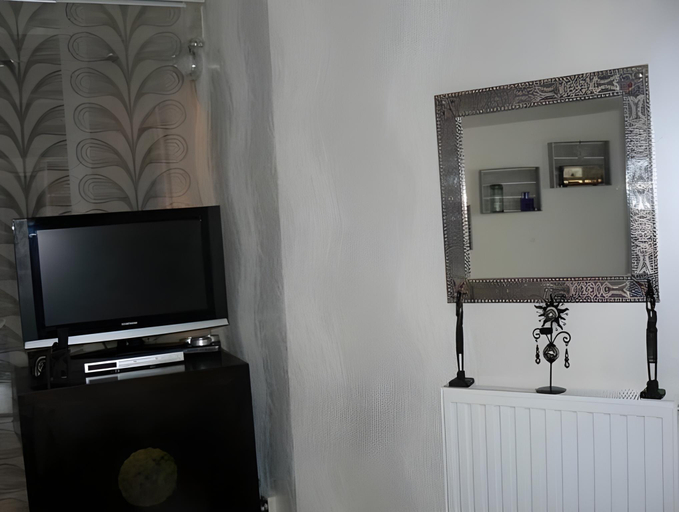 Others 5, Bienvenue Chez Nous, Moselle