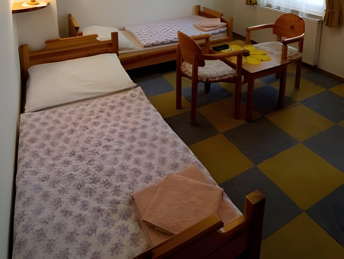 Others 5, Pension Abbazia, Cheb