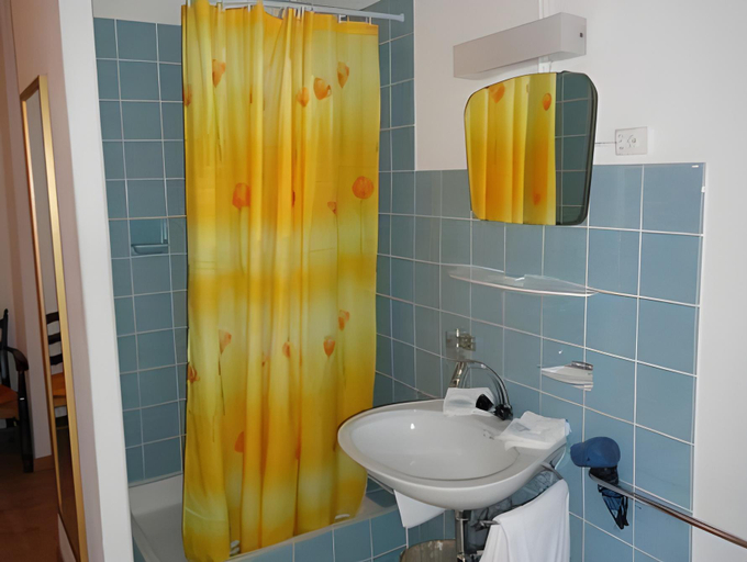 Bathroom 1, Osteria Battello, Lugano