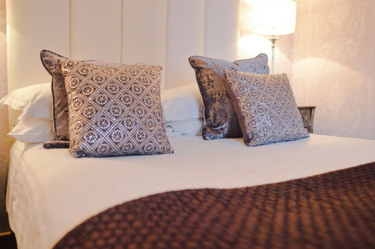 Bedroom 2, Posh Pads, Sefton