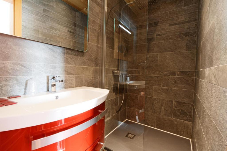 Bathroom 4, L Auberge Au Bord Du Lac, Vosges