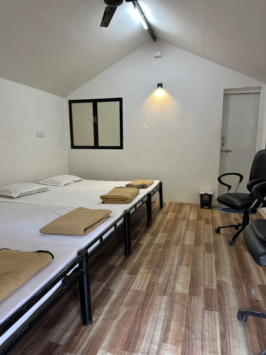 Bedroom 3, Blue Green Exotica, Ratnagiri