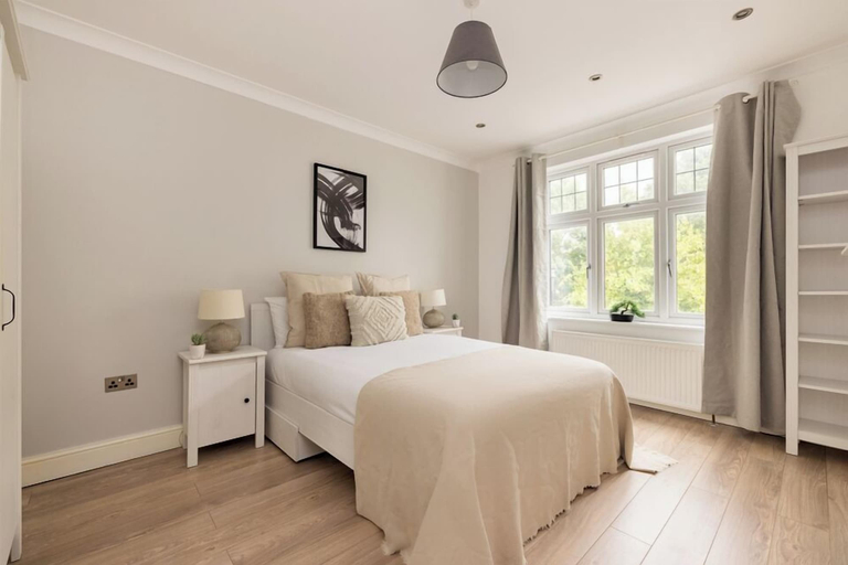 Bedroom 2, Cosy Double Room in Acton, London