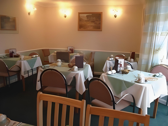 Food & Drinks 5, The Florian, Dorset