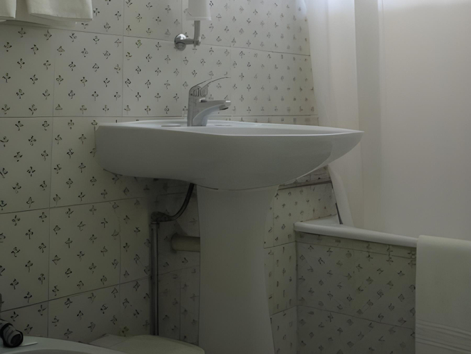 Bathroom 2, Moderna, Coimbra