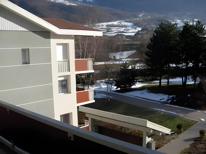 Others 5, Residence RADIANA, Savoie