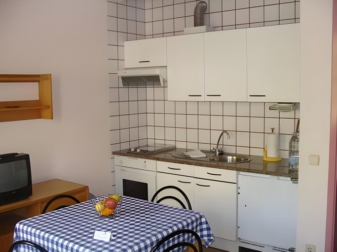 Others 5, Hospedaria Verdemar, Horta