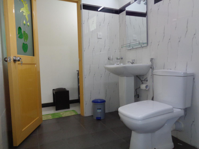 Bathroom 3, Man Guest House, Thamankaduwa
