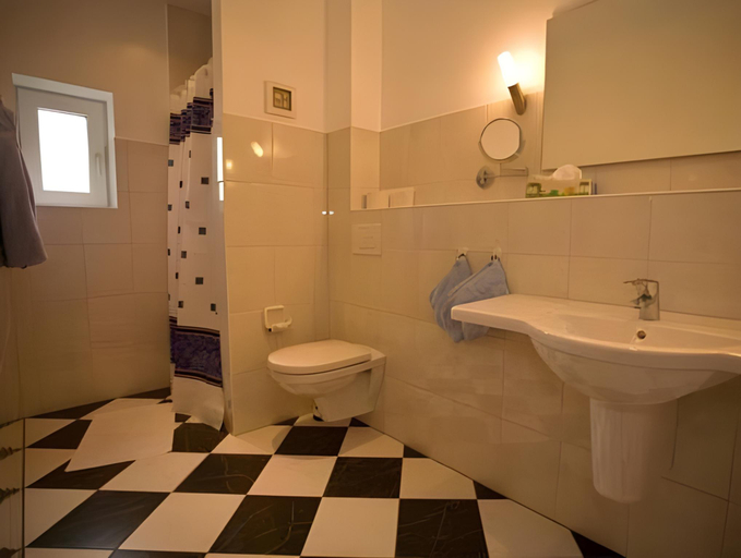Bathroom 3, Hotel Kiek ut, Nordfriesland