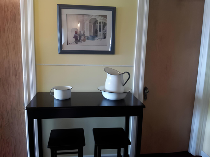 Others 4, The Spaniards Room Heritage Home, Division No. 1
