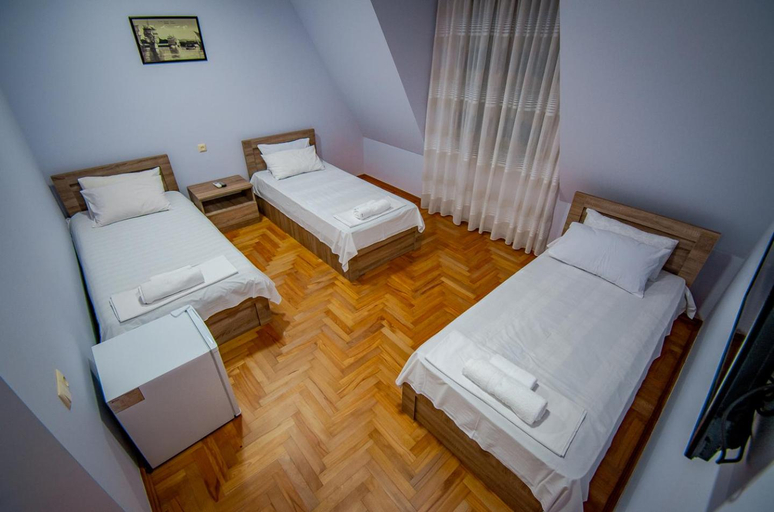 Others 3, NaNa's Guesthouse, Batumi
