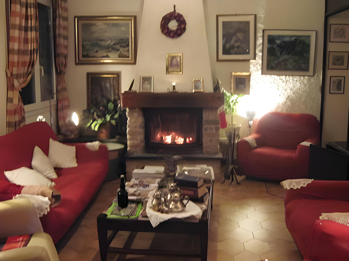Others 3, B&B Le Camelie del Bosco, Imperia