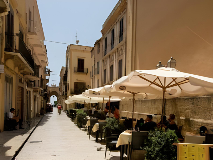 Others 5, La Terrazza in centro, Trapani