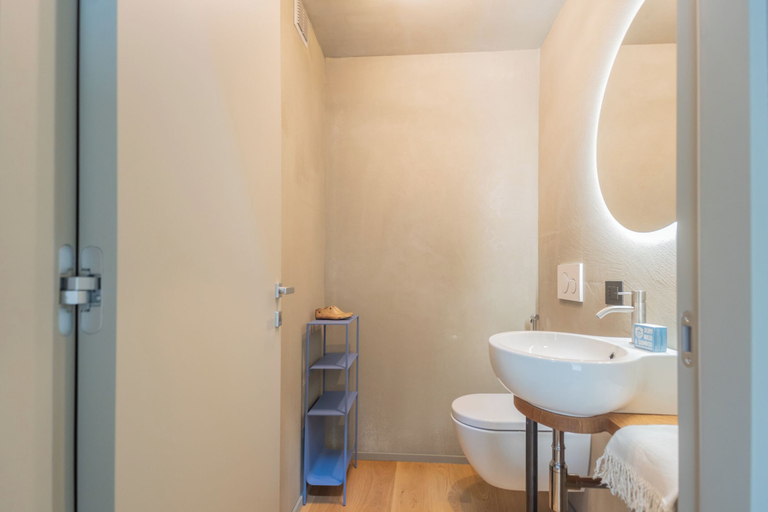 Bathroom 2, Urio's Castle Suites by Rent all Como, Como