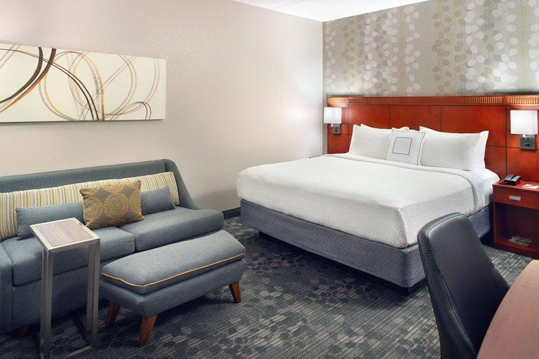 Bedroom, Courtyard by Marriott Raleigh/Cary, Wake