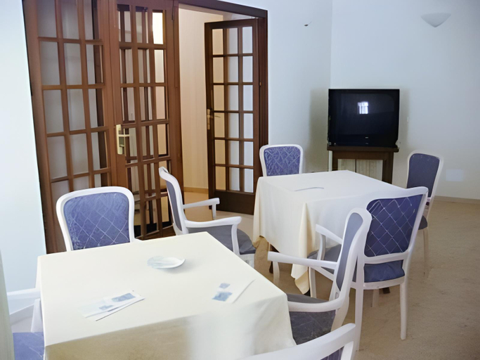 Food & Drinks 2, Residence Acropoli, Syracuse