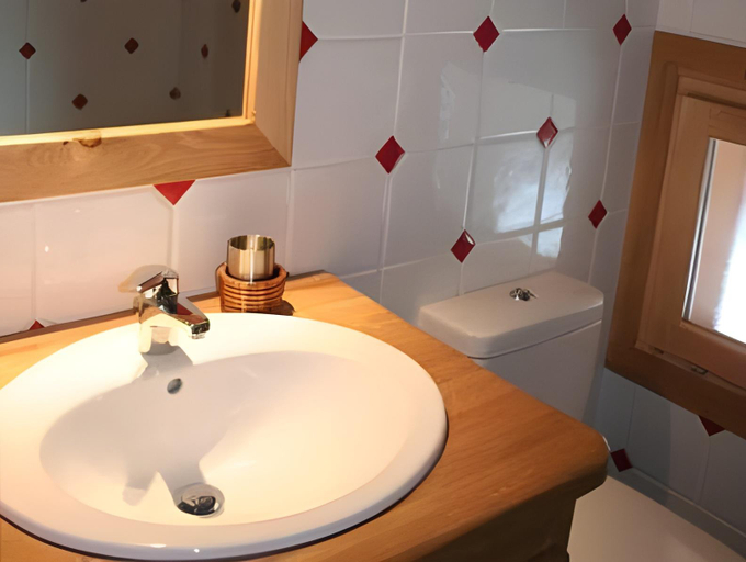 Bathroom 3, Chalet et studio "La Fee des Neiges", Savoie