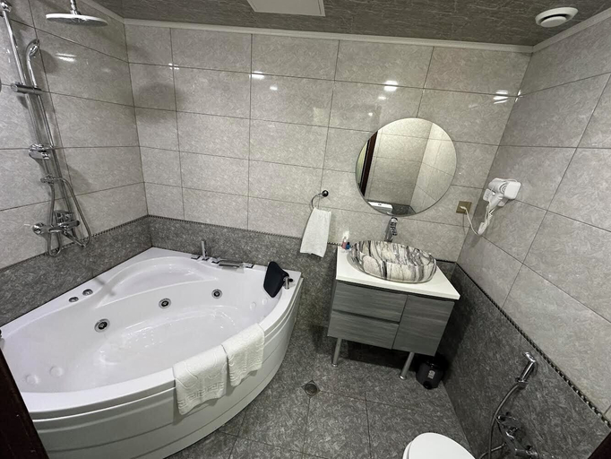 Bathroom 3, Riva Hotel, Baku