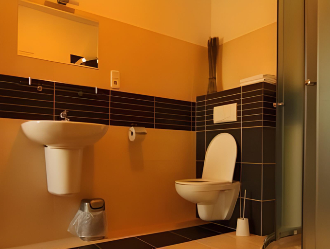 Bathroom 3, Gasthof Haselberger, Melk