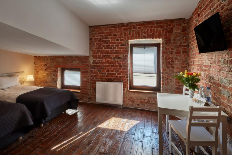Bedroom 11