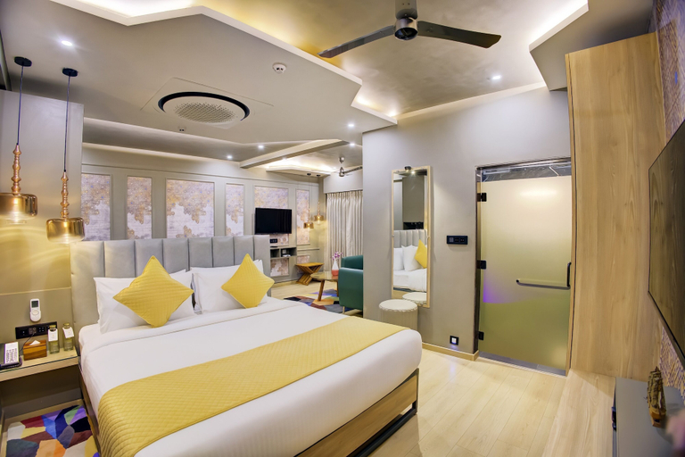 Bedroom 2, Cozzet Mahad, Raigarh