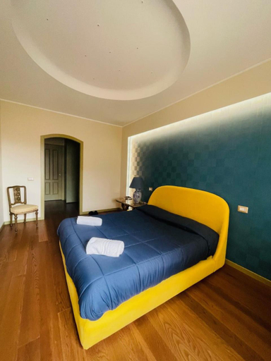 Bedroom 3, La casa di Erica, Napoli