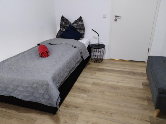 Bedroom 2, Hotel am See Radevormwald, Oberbergischer Kreis