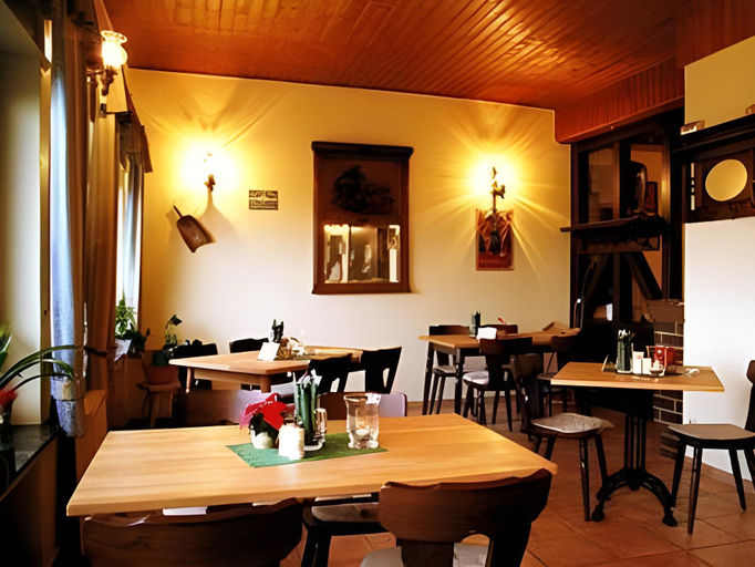 Food & Drinks 4, Gasthaus Zur Burgschanke, Ahrweiler