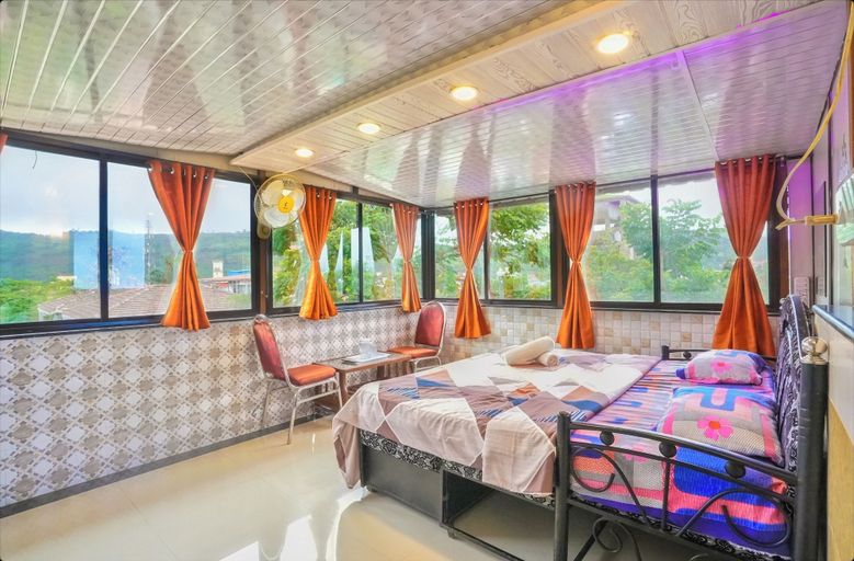 Bedroom 3, Mountain Majesty Villa, Pune