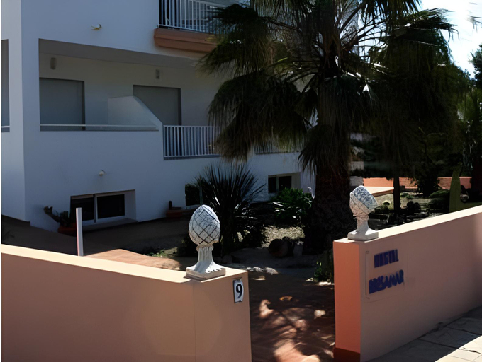 Others 2, Hostal Brisamar, Almería