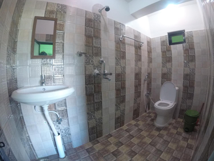 Bathroom 3, Begnas Coffee House & Hotel, Gandaki