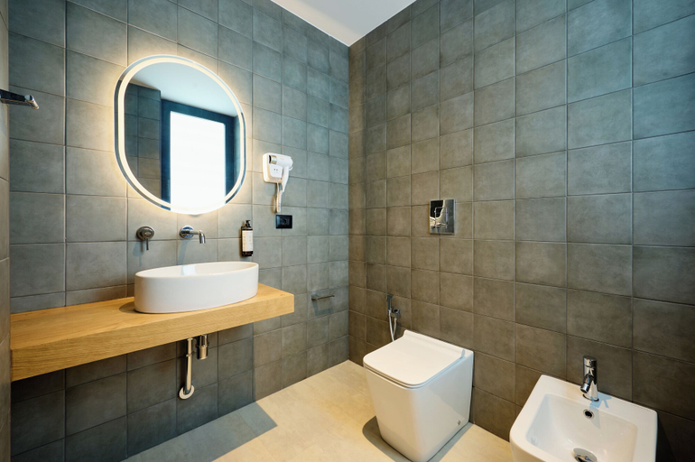 Bathroom 4, Mamaco Foggia Fiera, Foggia