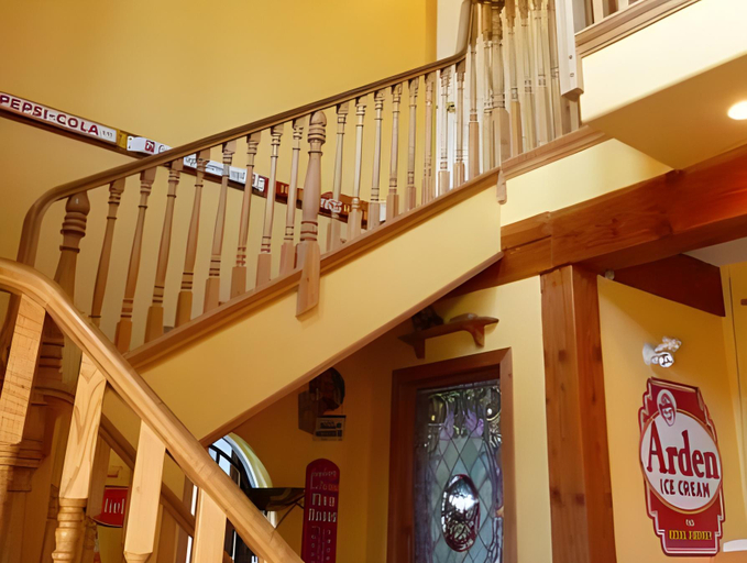 Others 5, The Inn at Tough City, Alberni-Clayoquot