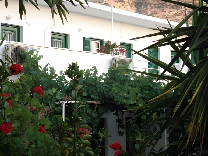Others 2, Oasis, South Aegean