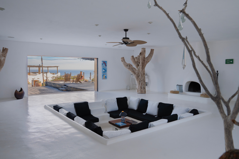 Public Area 4, Nest Baja, La Paz