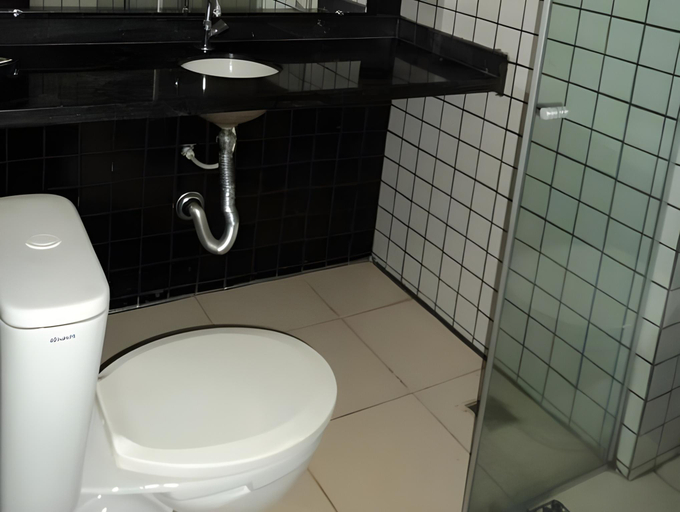 Bathroom 3, Pousada Monte das Colinas, Montezuma