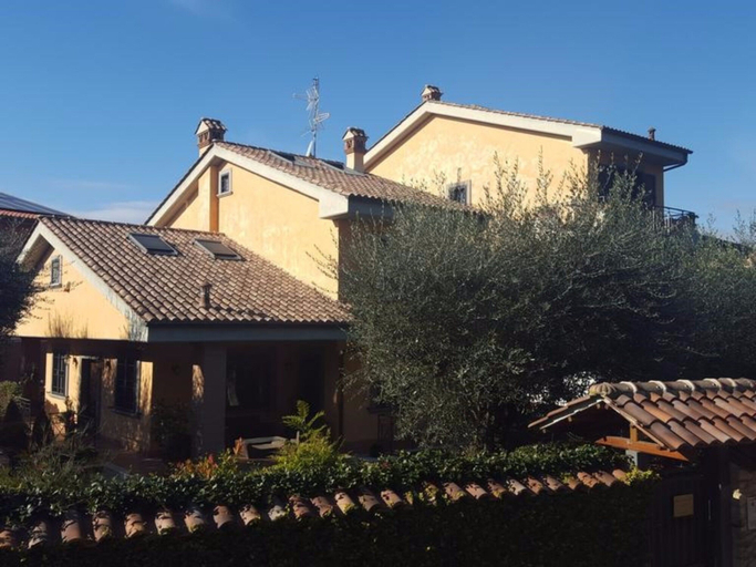 Exterior & Views 2, Aurelia Garden Gold Bed & Breakfast, Rome