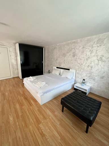 Bedroom 5, Escape Shumen, Shumen