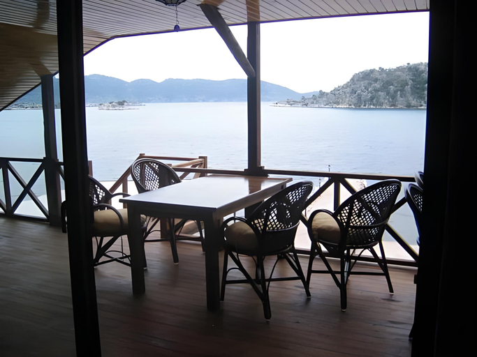 Others 3, Kekova Theimussa, Kale