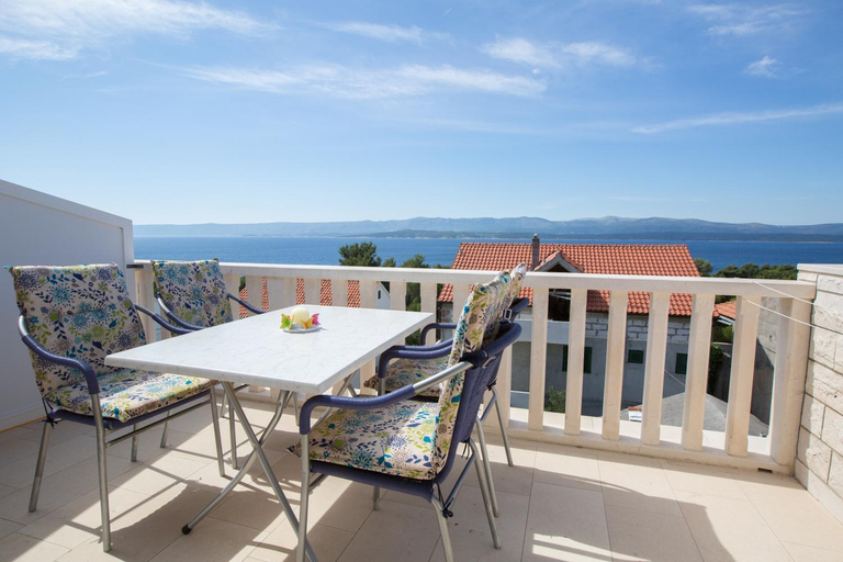 5, Apartments Kristian, Bol