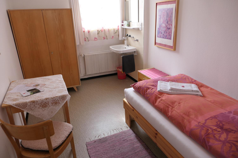 Bedroom 5