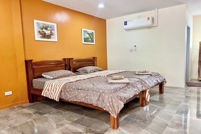 Bedroom 18