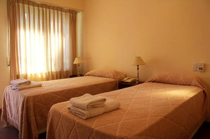 5, Hotel Capri, Villa Gesell