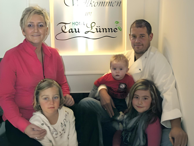 Others 5, Hotel Tau-Lunne, Emsland